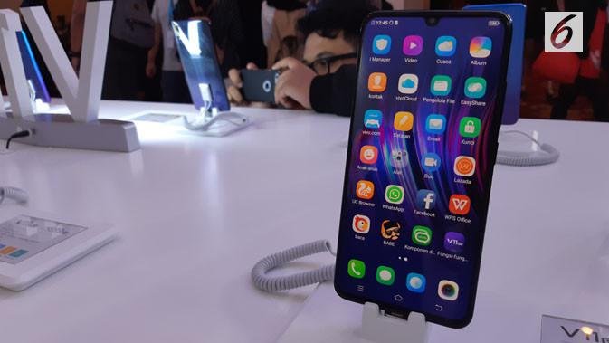 Mengenal Vivo V11 Pro dan Vivo V11 yang Baru Meluncur di Indonesia 1 Vivo V11 1