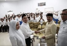 Bupati Abes Serahkan SK CPNS Formasi 2018