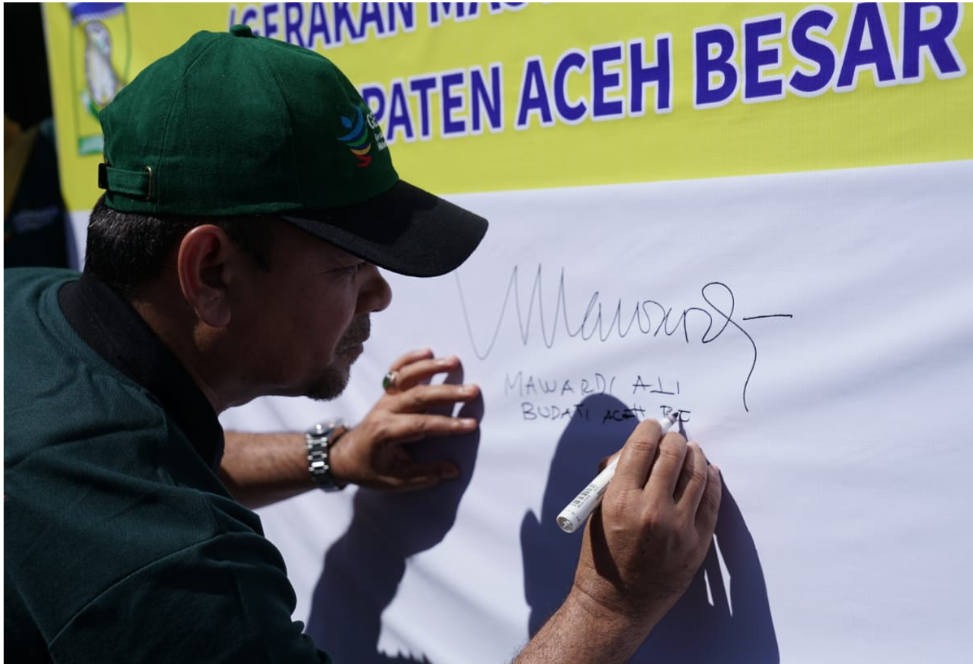 Pemerintah Aceh Besar Menandatangani Komitmen Bersama GERMAS