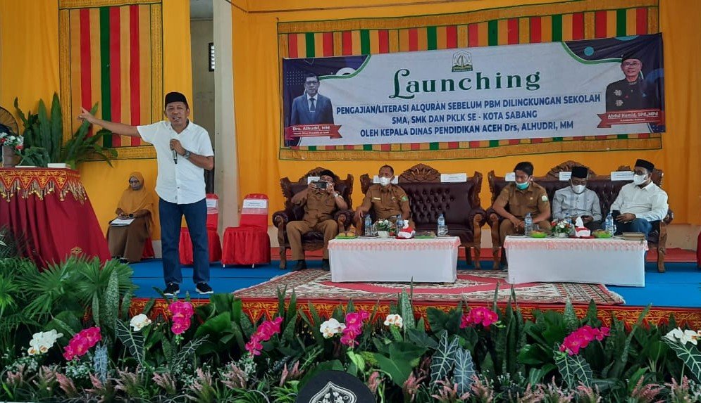 Kepala Disdik Aceh Launching Gerakan Zikir dan Mengaji Sebelum Belajar