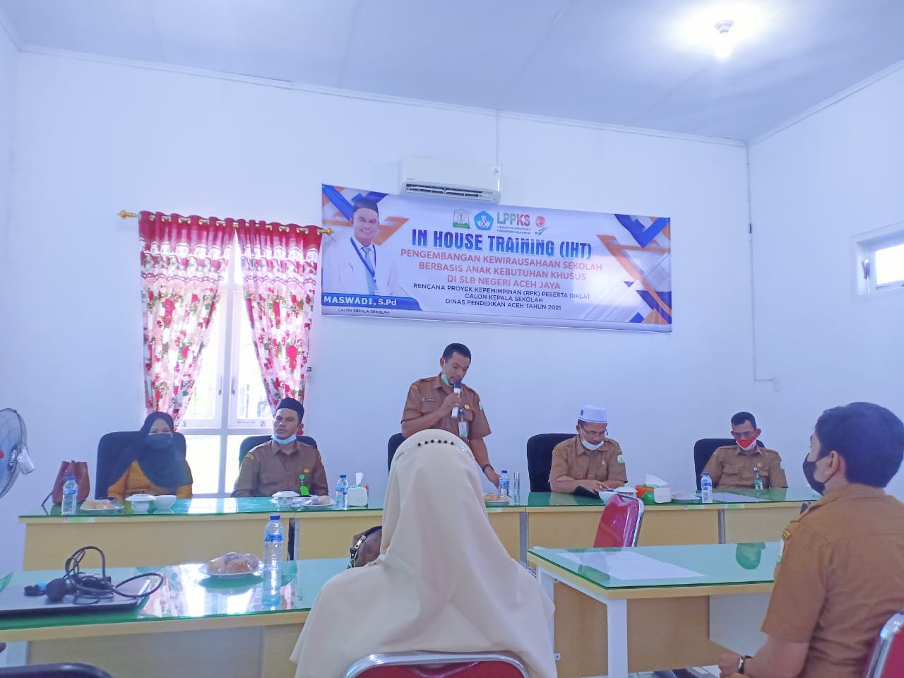 SLB Negeri Aceh Jaya Laksanakan IHT Pengembangan Kewirausahaan Berbasis ABK