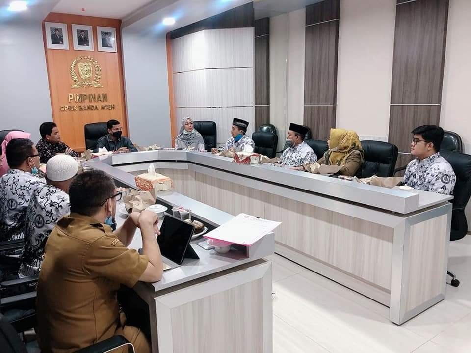 PGRI Kota Banda Aceh Adukan Tes P3K ke DPRK Banda Aceh 1 FB IMG 1632884176104
