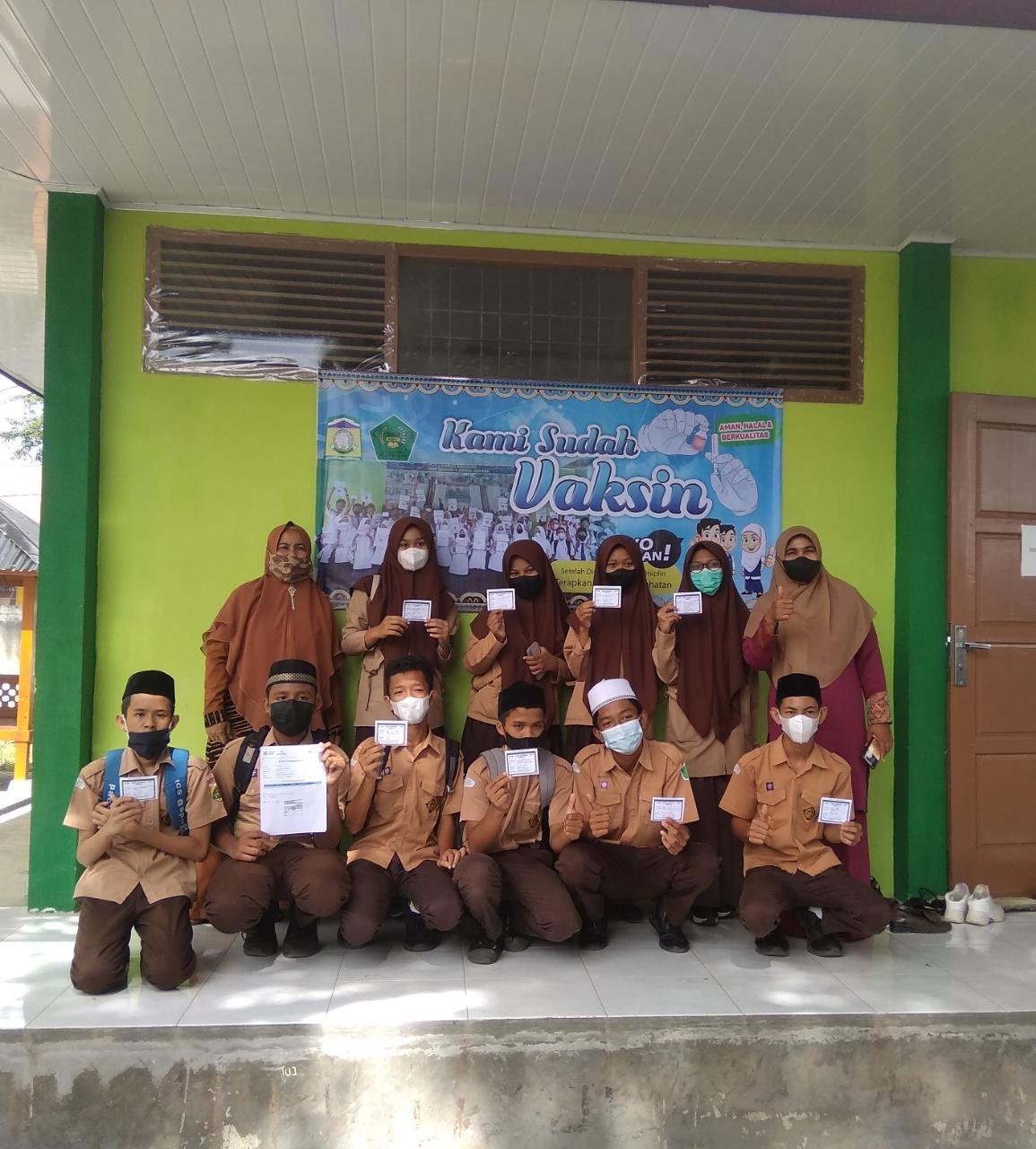 Siswa SMPN 1 Darul Imarah Antusias Ikut Vaksin 1 IMG 20210925 WA0109