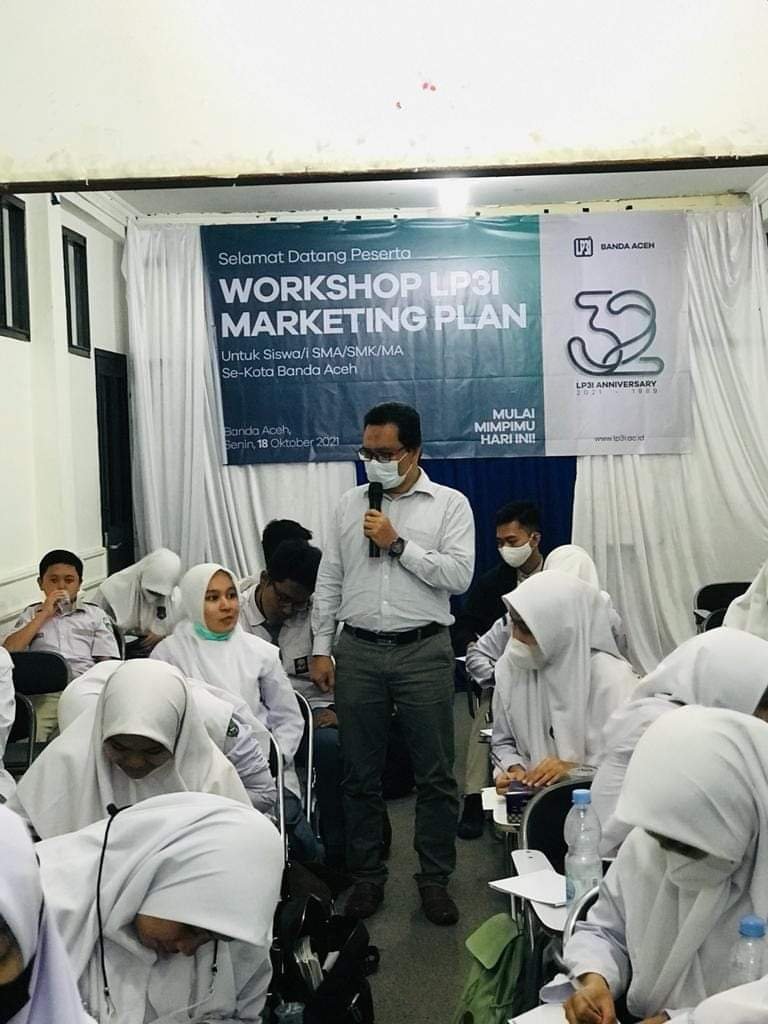 LP3I College Banda Aceh Gelar Workshop Marketing Plan Bagi Siswa Milenial