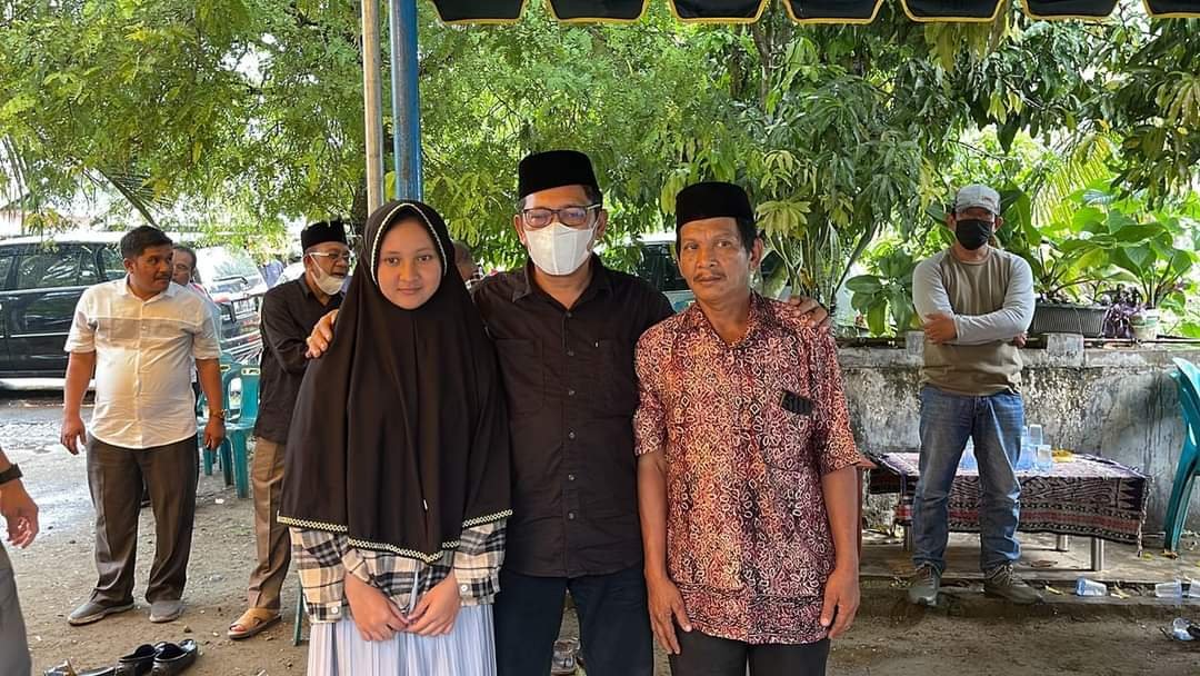 Takziah ke Rumah Duka, Kadisdik Aceh : Ya Allah Atas KuasaMu Semoga Pelaku Segera Tertangkap