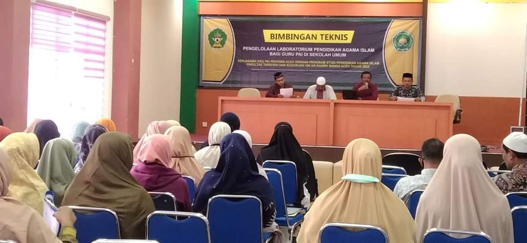 Dekan FTK UIN Ar-Raniry Buka BIMTEK Pengelolaan LAB PAI bagi Guru