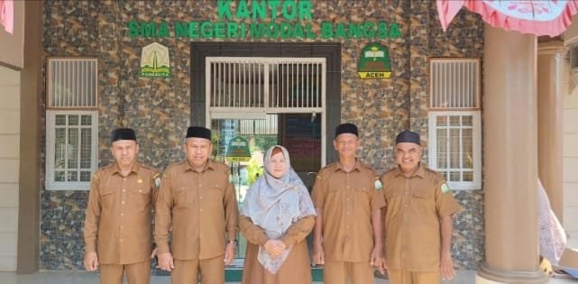 Kepala SMAN 1 Sinabang Visitasi ke Beberapa Sekolah Favorit di Banda Aceh, Ini Tujuannya