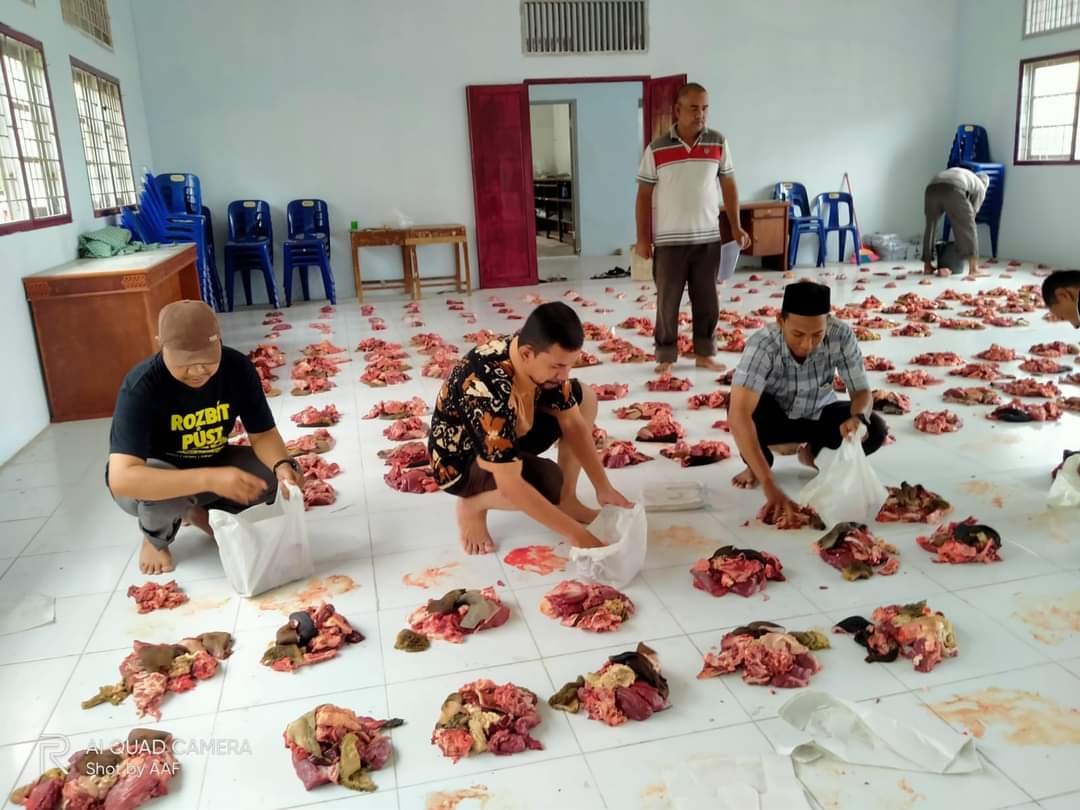 PGRI Aceh Besar Kembali Salurkan 400 Paket Daging Kurban 1 FB IMG 1688208157827