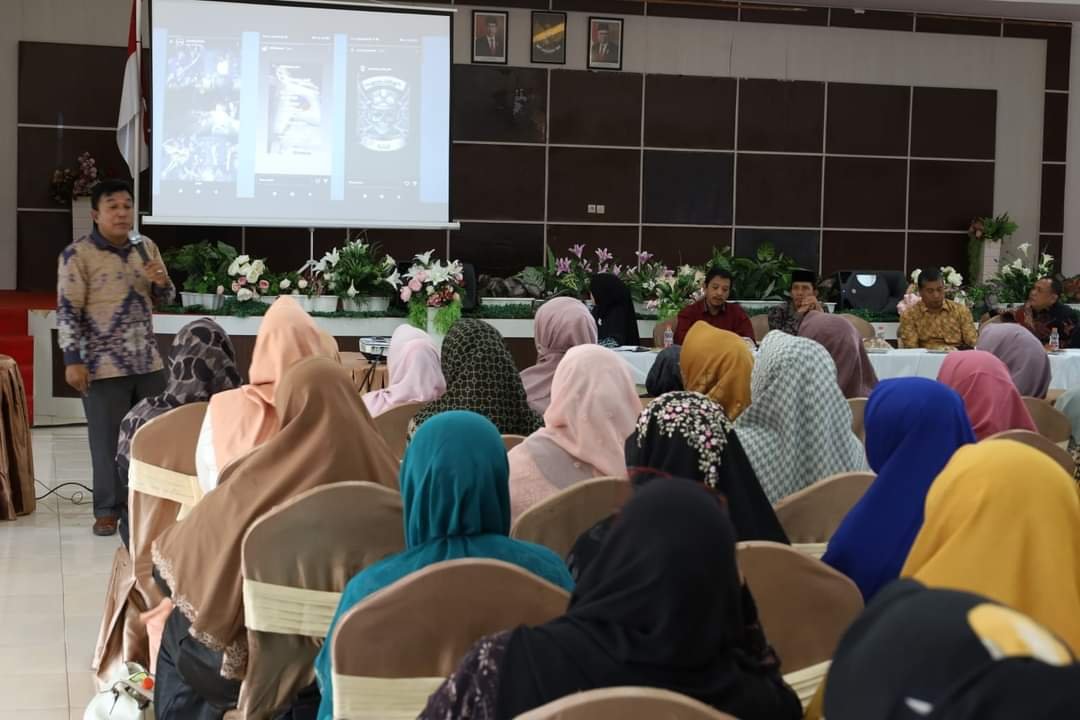 Cabdisdik Banda Aceh – Aceh Besar Ajak Kepsek Antisipasi Perilaku Negatif Siswa