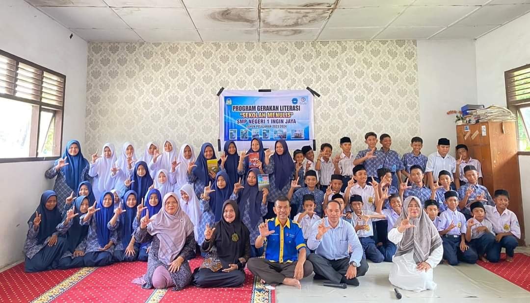 SMPN 1 Ingin Jaya Luncurkan Klub Menulis Melati