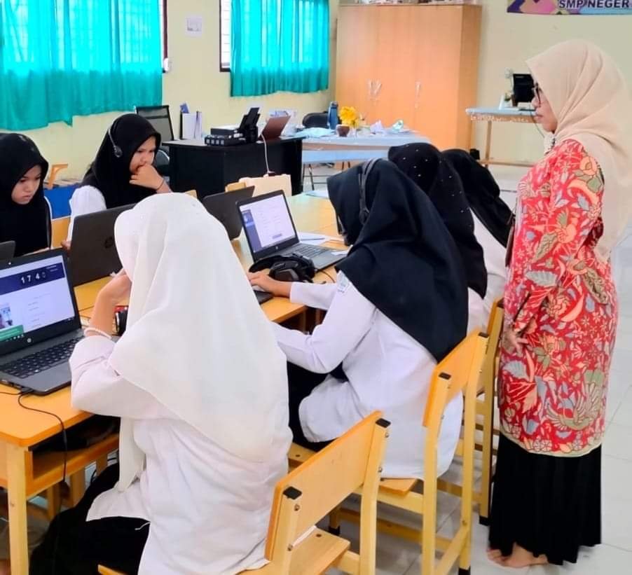 Sebanyak 1204 Siswa SMP Se-Aceh Besar Ikut Uji Kemahiran Berbahasa Indonesia