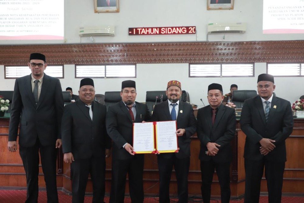 Pj Bupati dan Ketua DPRK Aceh Besar Tandatangani Nota Kesepakatan Perubahan KUA dan PPAS