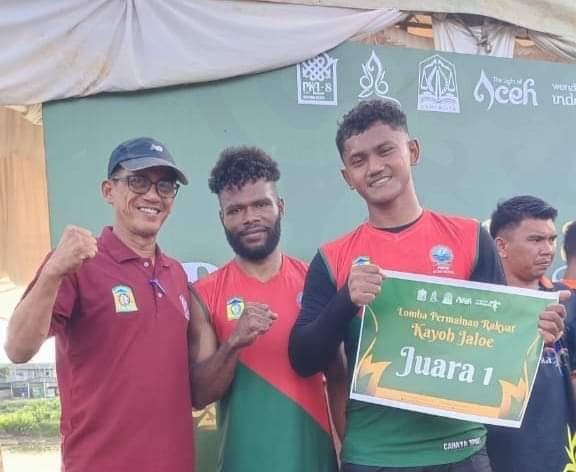 Dayung Perahu Aceh Besar Raih Juara 1