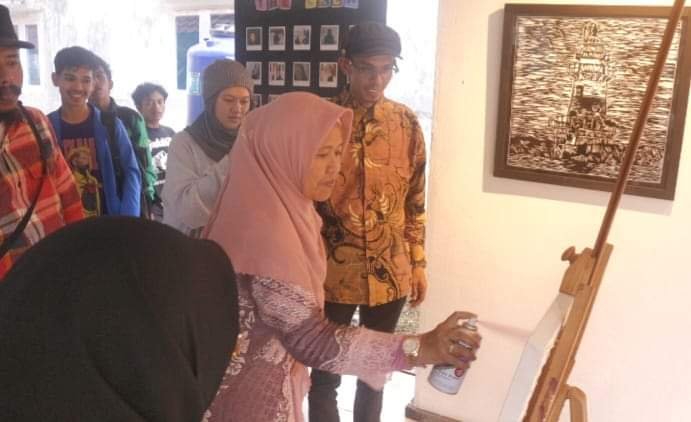 Laksanakan Tugas Akhir, Himpunan Mahasiswa Seni Rupa Murni ISBI Aceh Adakan Pameran Bertema Happy New Art Season II