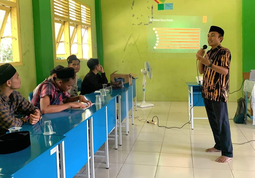 PK PMII Stisnu Aceh Laksanakan Pelatihan Penulisan Karya Ilmiah