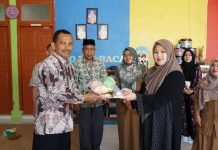 TK Dharma Wanita Kota Jantho Terima Alat Permainan Edukatif