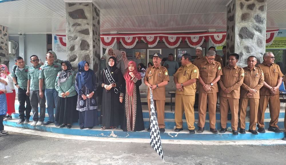Wakil Bupati Aceh Besar Lepas Pawai Karnaval di Kota Jantho 1 FB IMG 1755608977004