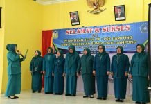 Ketua TP PKK Kecamatan Peukan Bada Lantik 8 Ketua TP-PKK Gampong