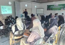 Pertemuan Kedua FAMe Chapter 17 STAI Nusantara Bahas Jurnalisme Warga Bersama Hayatullah Pasee