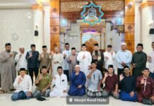 S3 Gelar Safari Subuh di Masjid Nurul Huda Limpok: Momentum Syukur Atas Capaian Akademik Guru Besar dan Doktor
