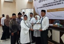 Drs. H. Eman Jaya, M.Ag Peserta Terbaik Sertifikasi Pembimbing Haji dan Umrah Gelombang 1 Tahun 2026