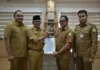 Taufik Jadi Plt Sekda Aceh, Dek Fadh: Jaga Integritas dan Bangun Komunikasi