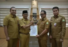 Taufik Jadi Plt Sekda Aceh, Dek Fadh: Jaga Integritas dan Bangun Komunikasi