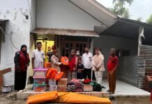 Rumah Warga Ludes Terbakar di Meunasah Tuha, Forum Keuchik Peukan Bada, BPBD dan Dinsos Aceh Besar Salurkan Bantuan